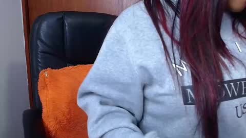 eli online show from November 19, 6:28 pm