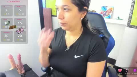 Melisa online show from June 15, 11:46 am