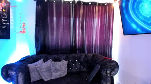 melisa_meow online show from March 25, 2:13 pm