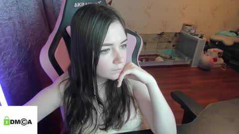 melisanilson online show from February 9, 5:00 am