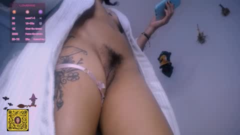 melissa online show from October 18, 8:29 am