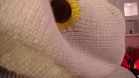 Melissa online show from December 5, 9:23 pm