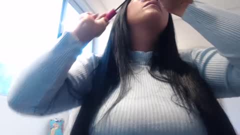 Snapshot of melissa_sexytits chatting on October 11, 10:13 pm Lau online show from October 11, 10:13 pm