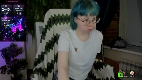 Melissa online show from May 15, 11:23 pm
