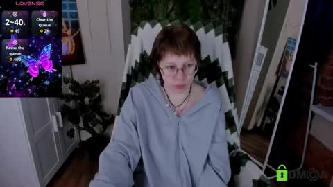 Melissa online show from February 21, 10:46 pm