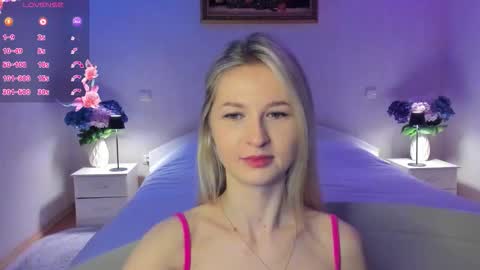 Mellina online show from March 11, 11:08 pm