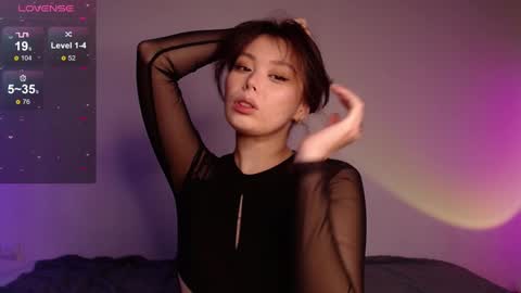 Mel online show from December 19, 11:07 am