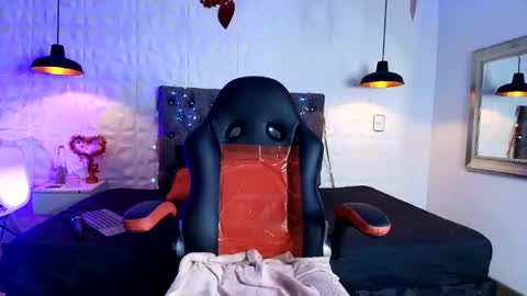 melody online show from March 19, 6:24 pm