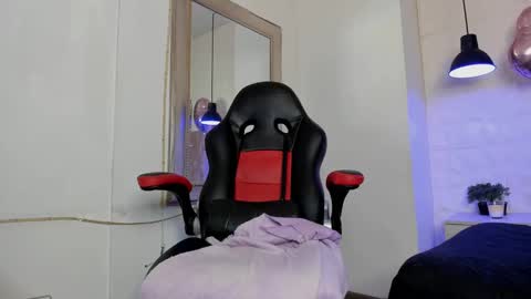 melody online show from September 20, 9:07 pm