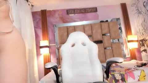 melody_lollii online show from October 16, 6:40 pm