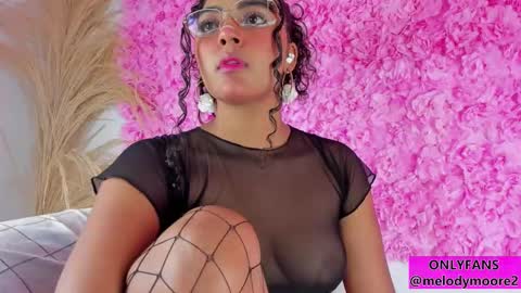 Melody online show from November 7, 10:45 pm