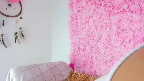 Melody online show from March 15, 9:29 pm