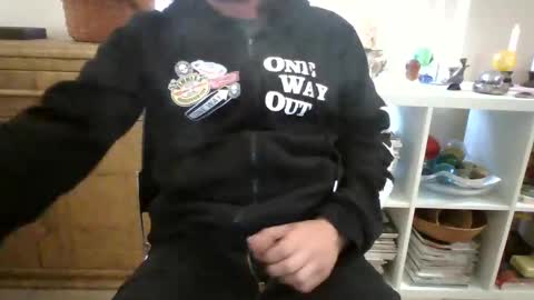 melxiss online show from December 18, 3:29 pm