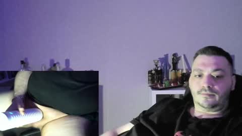 Memphis online show from December 8, 6:50 pm