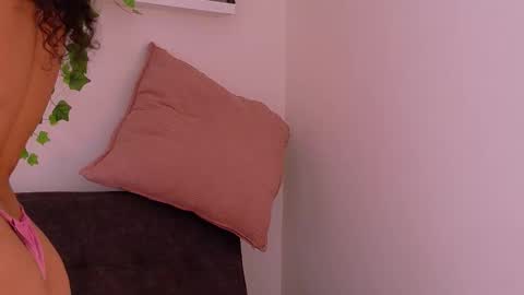  Memphis Williams  online show from February 25, 3:10 am