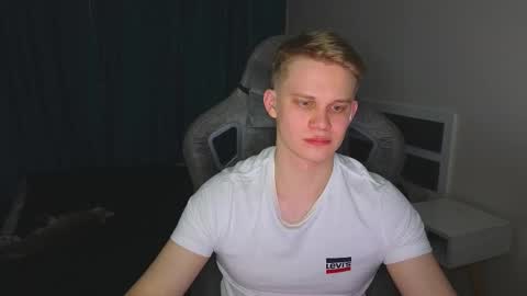 Mickey online show from March 10, 6:56 pm