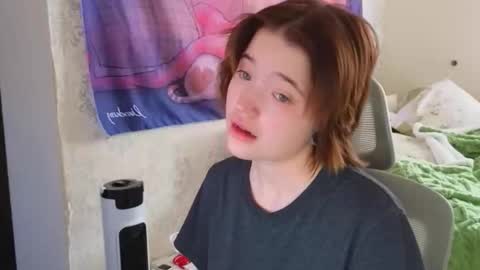 meowme online show from October 6, 4:30 am