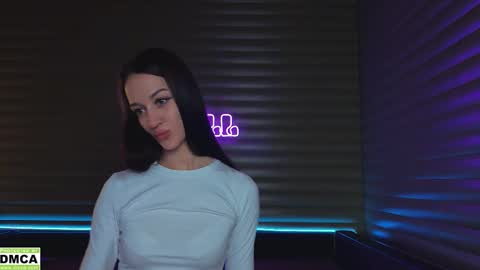  NIKKY  STIVE     Every day from 1000  to 200  EST time. online show from December 23, 7:14 am