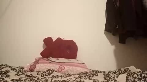 mercedesmakesyoucum6999 online show from February 2, 10:22 am