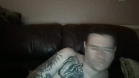 Snapshot of mercher627021 chatting on December 7, 12:14 am ezio online show from December 7, 12:14 am