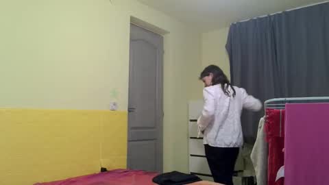 Miss Helena online show from November 15, 3:57 pm