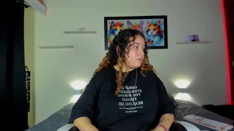 CRISTI AND MEREDIT online show from March 13, 2:26 am