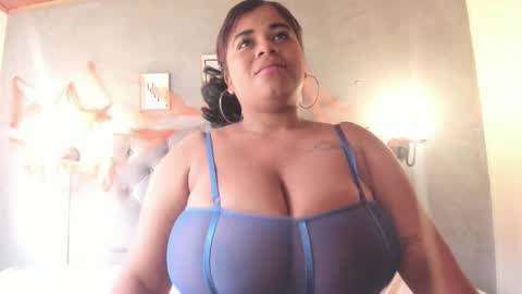 Snapshot of meridalane chatting on October 18, 1:48 pm meridalane online show from October 18, 1:48 pm