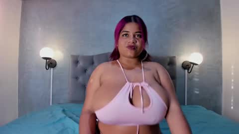 Snapshot of meridalane chatting on February 14, 12:03 pm meridalane online show from February 14, 12:03 pm