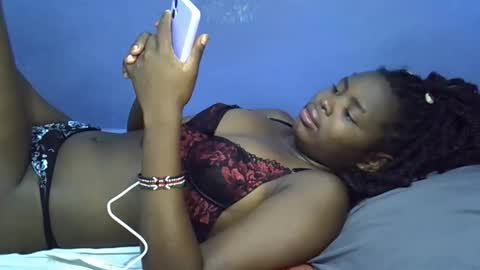 merlin_queen online show from November 25, 7:51 am