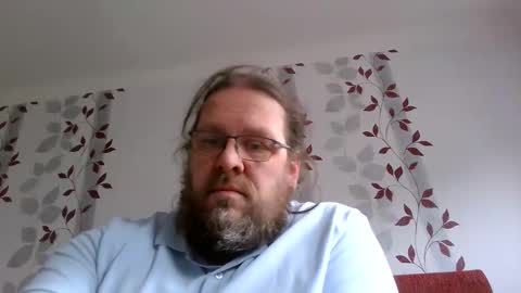 Snapshot of metallbuddy chatting on February 6, 11:20 am ask me online show from February 6, 11:20 am