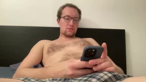 metallica92786 online show from March 10, 3:01 am