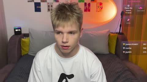 Arthur online show from February 15, 6:50 pm