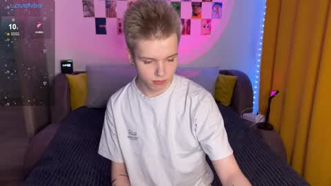 Arthur online show from January 8, 6:41 am