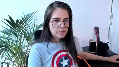 Meurif online show from November 5, 5:26 pm