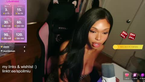 mew2wo online show from March 26, 6:19 am