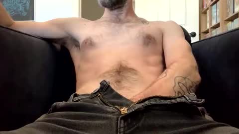 Snapshot of mezzcal chatting on October 29, 7:25 pm mezzcal online show from October 29, 7:25 pm