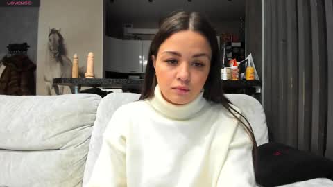 Mia online show from January 15, 2:17 am