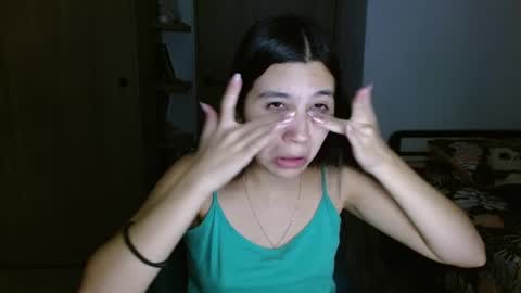 Mia online show from April 21, 3:35 am