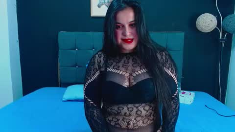 C A L L  M E  M I A  online show from September 17, 3:21 am