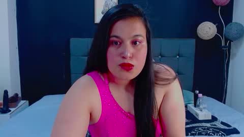 C A L L  M E  M I A  online show from November 11, 12:57 am