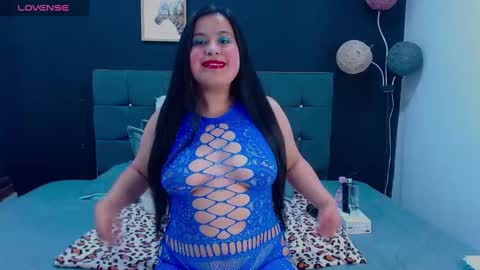 C A L L  M E  M I A  online show from November 16, 9:22 am