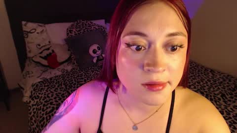 mia online show from October 26, 2:23 am