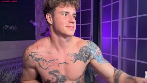 Andre and Mia online show from September 12, 4:31 pm