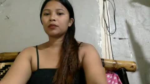 mia_bella04 online show from August 6, 4:32 am