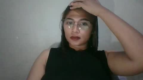 Snapshot of mia_bella04 chatting on February 22, 1:22 am mia_bella04 online show from February 22, 1:22 am