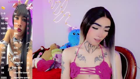 mia califa online show from June 4, 5:02 am