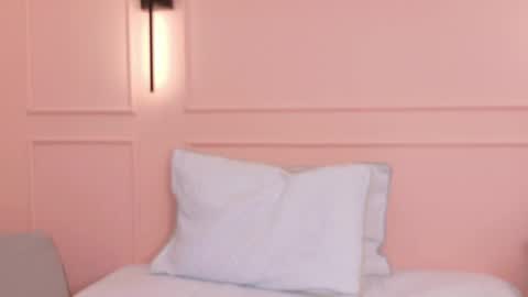 Mia 3 online show from March 23, 8:14 pm