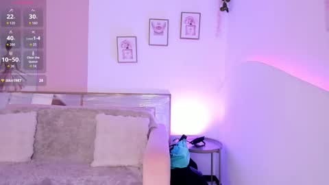 mia_corner online show from November 27, 10:06 pm