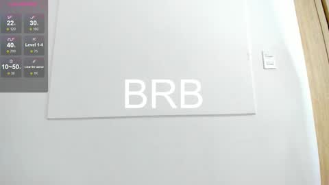 M I A  online show from March 11, 3:02 pm