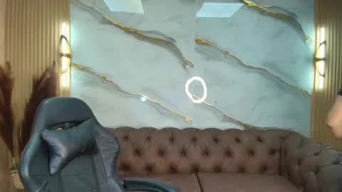 Snapshot of mia_hot_tf chatting on September 28, 1:09 pm Mia online show from September 28, 1:09 pm